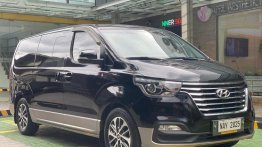 Black Hyundai Starex 2019 for sale in Automatic