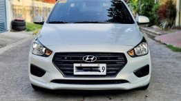 Selling White Hyundai Reina 2020 in Bacoor
