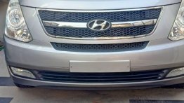White Hyundai Starex 2011 for sale in Automatic