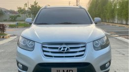 Selling White Hyundai Santa Fe 2011 in Mabalacat