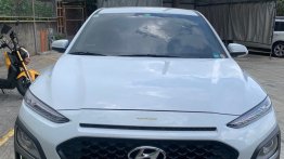 Selling White Hyundai KONA 2021 in Quezon City