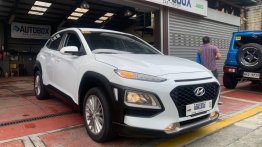 Selling White Hyundai KONA 2019 in Quezon City