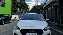 White Hyundai Reina 2020 for sale in Manual
