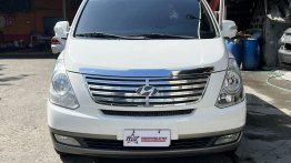 Sell White 2016 Hyundai Starex in Manila