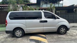 2011 Hyundai Starex  2.5 CRDi GLS 5 AT(Diesel Swivel) in Parañaque, Metro Manila