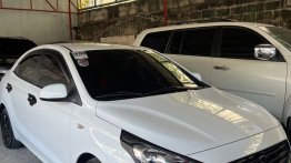Selling Silver Hyundai Reina 2020 in Pasay