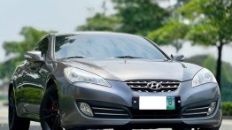 Selling White Hyundai Genesis 2011 in Makati