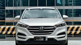 Selling White Hyundai Tucson 2016 in Makati