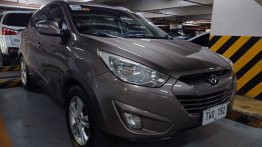 Sell White 2012 Hyundai Tucson in Pasig