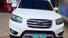 Selling White Hyundai Santa Fe 2011 in Valenzuela