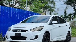 White Hyundai Accent 2014 for sale in Manila