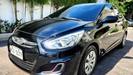 Bronze Hyundai Accent 2016 for sale in Quezon City