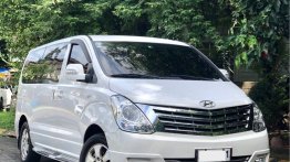 Selling White Hyundai Starex 2016 in Quezon City