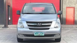 Sell White 2013 Hyundai Grand starex in Makati