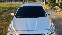 Selling Grey Hyundai Accent 2016 Sedan in Mabalacat