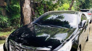 Selling Black Hyundai Sonata 2011 in Parañaque