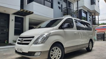 White Hyundai Starex 2018 for sale in Quezon 