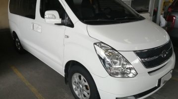 White Hyundai Grand starex 2015 for sale in Quezon City
