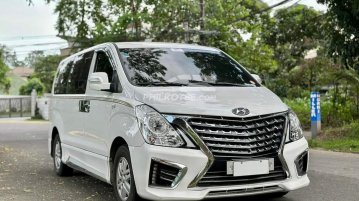 2018 Hyundai Starex  2.5 CRDi GLS 5 AT(Diesel Swivel) in Manila, Metro Manila