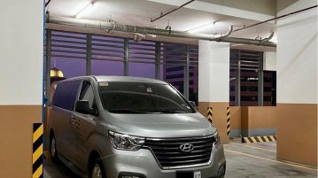 Sell White 2019 Hyundai Starex in Antipolo
