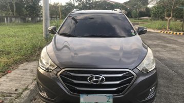 Selling Grey Hyundai Tucson 2012 SUV / MPV at 100000 in Manila