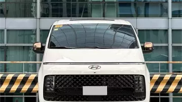 2023 Hyundai Staria in Makati, Metro Manila