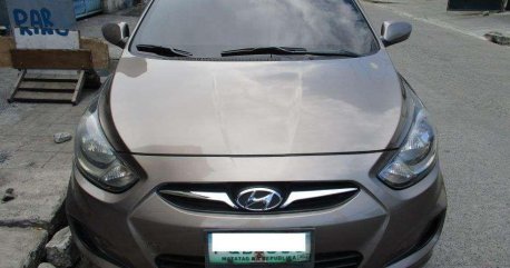 2012 HYUNDAI ACCENT - automatic transmission . super FRESH