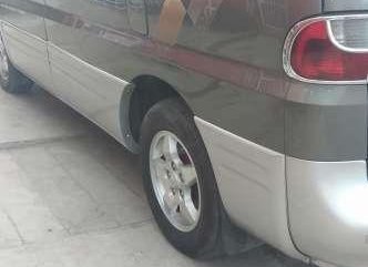 Hyundai Starex 2000 model for sale