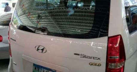 Hyundai Starex gold 2013 for sale 