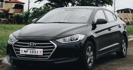 Like New Hyundai Elantra for sale