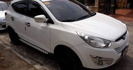 Hyundai Tucson 2013 Automatic Gasoline for sale in Bacoor
