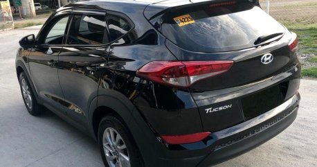 Selling 2nd Hand (Used) 2016 Hyundai Tucson in Parañaque