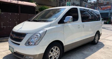 Selling Used Hyundai Grand Starex 2009 in Manila