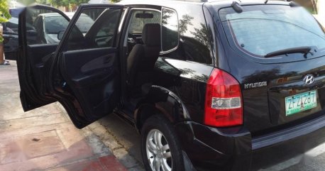 Selling Used Hyundai Tucson 2006 Automatic Diesel at 120000 km in Marikina