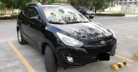 Sell Black 2011 Hyundai Tucson at 40000 km in Cainta