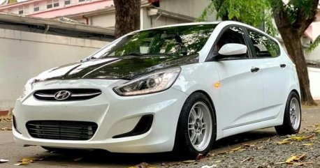 Selling Hyundai Accent 2016 Hatchback Automatic Diesel in Manila