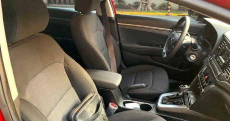 Selling Hyundai Elantra 2018 Automatic Gasoline in Makati