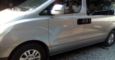 Selling 2nd Hand Hyundai Starex 2015 in Mandaluyong