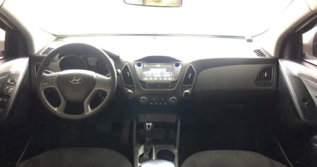 2nd Hand Hyundai Tucson 2015 at 50000 km for sale in Makati