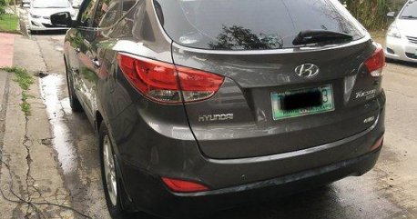 Selling Grey Hyundai Tucson 2010 for sale in Automatic