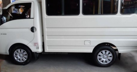 2nd Hand Hyundai H-100 2015 at 50000 km for sale in Quezon City