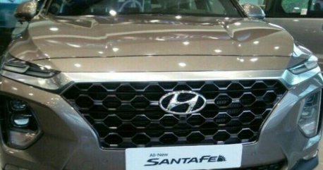 Selling Hyundai Santa Fe 2019 Automatic Diesel in Makati