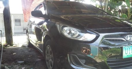 Selling Hyundai Accent 2012 Manual Gasoline in Baao