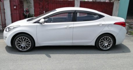 Sell 2012 Hyundai Elantra in Parañaque