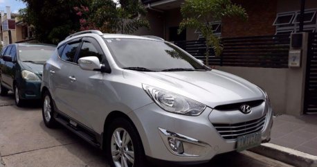 Selling Hyundai Tucson 2011 Automatic Gasoline in Parañaque