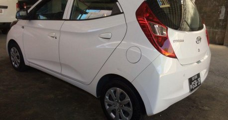 Sell 2016 Hyundai Eon at Manual Gasoline at 40000 km in Dagupan