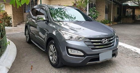 Selling 2nd Hand Hyundai Santa Fe 2013 in Quezon City