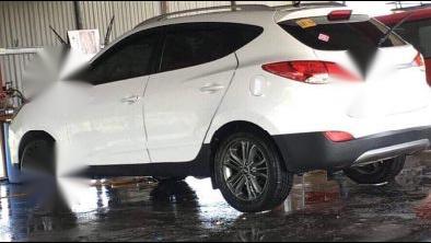 Sell 2nd Hand 2015 Hyundai Tucson Automatic Gasoline at 50000 km in Guagua