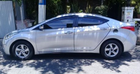 Sell 2nd Hand 2013 Hyundai Elantra Manual Gasoline in Noveleta