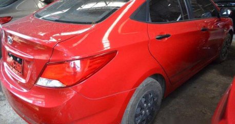 Selling Red Hyundai Accent 2017 in Makati